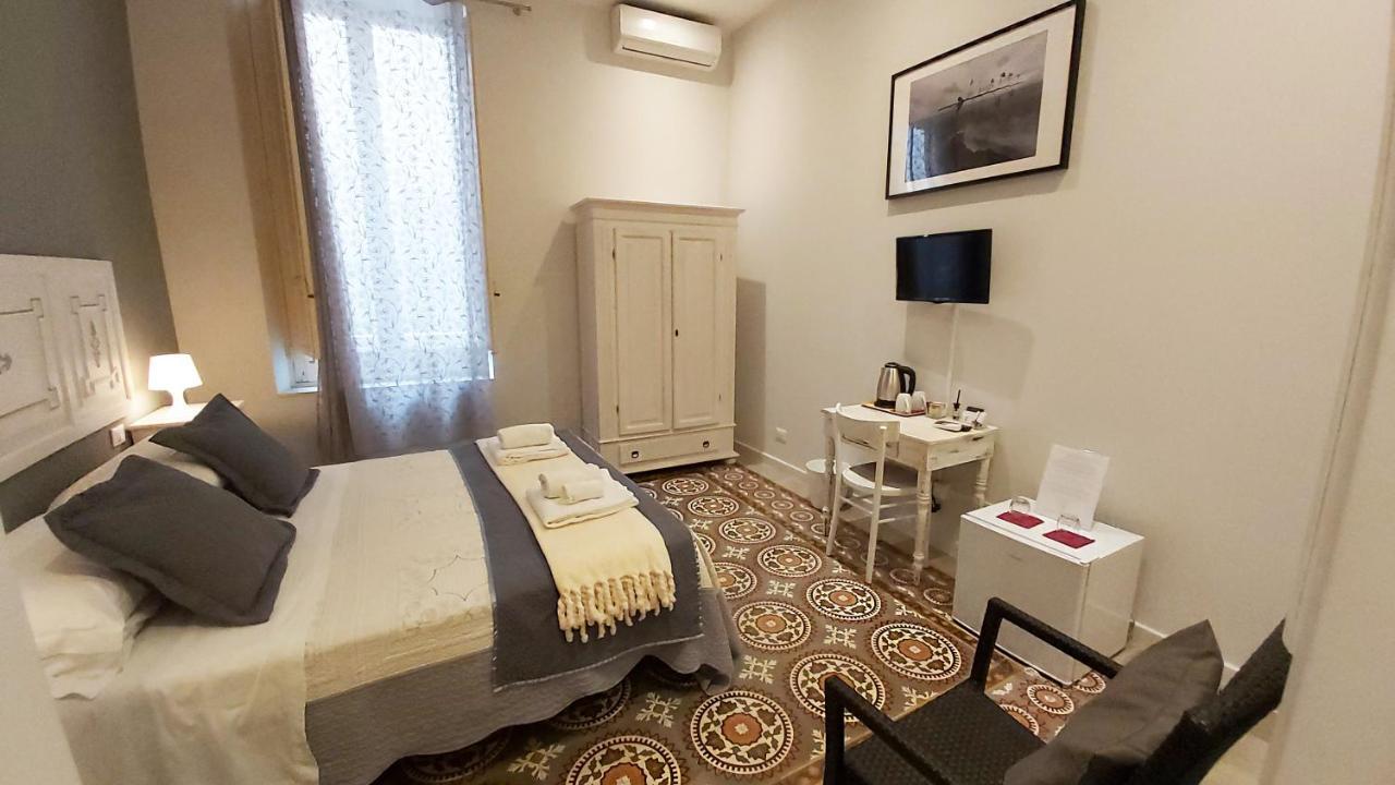 Boutique Rooms And Breakfast Granveliero ตราปานี ภายนอก รูปภาพ
